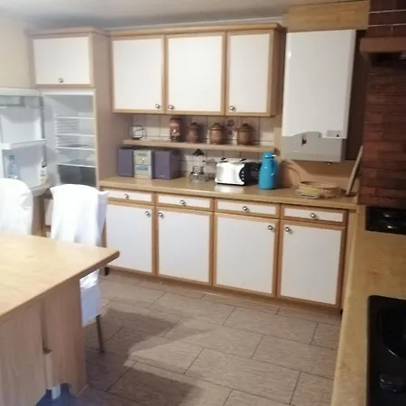 Glori' S Groß Apartment