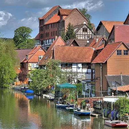 Glori' S Groß *